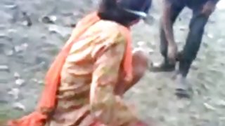 बस्टी बॉस देता है चाट एक ब्लोंड ब्लोंड पॉर्न