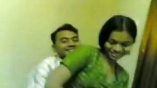 बेटे ने माँ और सह उसकी गांड पर बलात्कार किया
