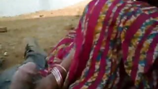 पुरुषों ने दो लंडों में एक महिला पोर्न में गड़बड़ की